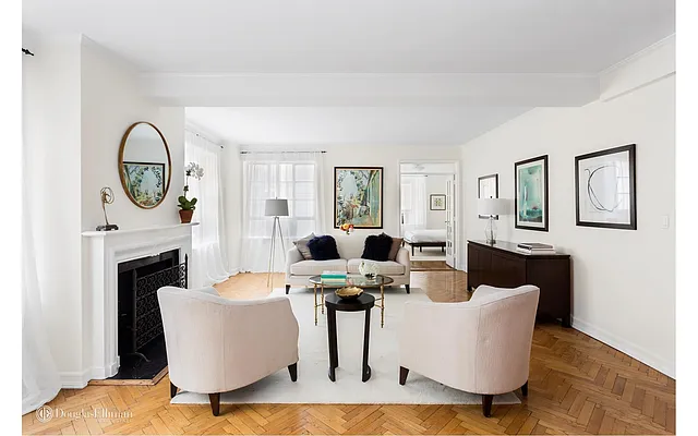Sold by Douglas Elliman | media 21