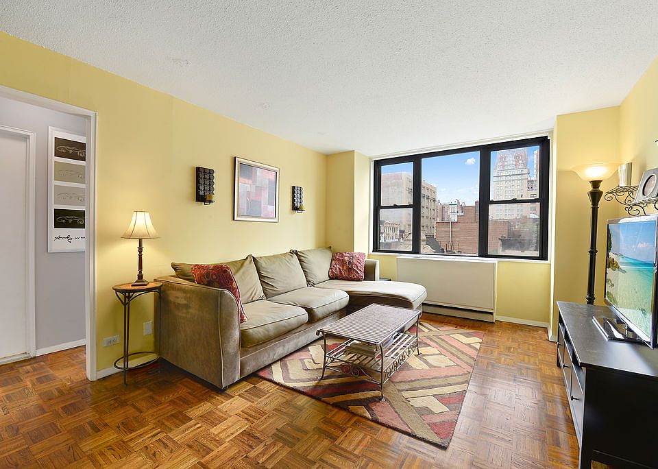 1st image of 201 E 17th St APT 6D