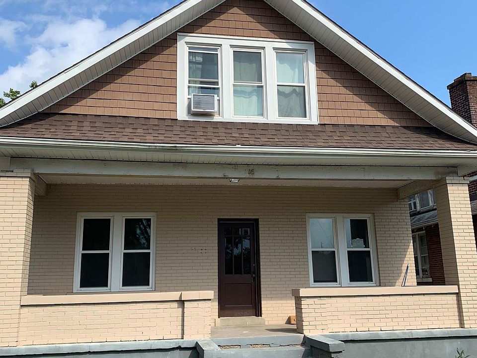 1st image of 16 N Ellis St