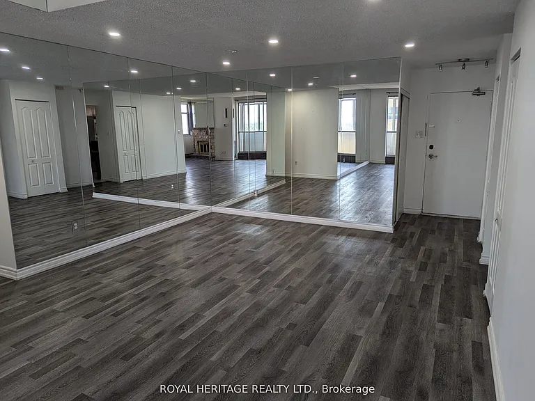 1275 Markham Rd E #1502 — Photo 9