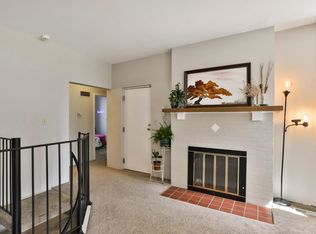 2017 S Grand Blvd APT 104, Saint Louis, MO 63104