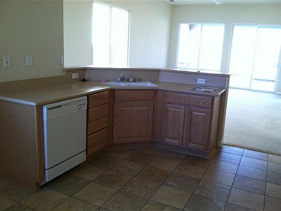 5th image of 10477 Glen Oaks Ln