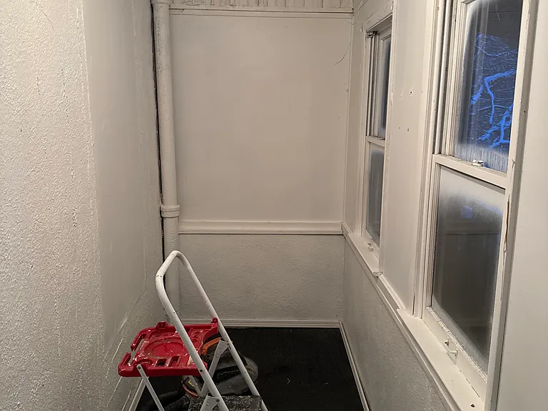 133 N 10th St #2 — Photo 6