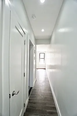 Rented by BRICK & GALO REALTY CORP | media 27