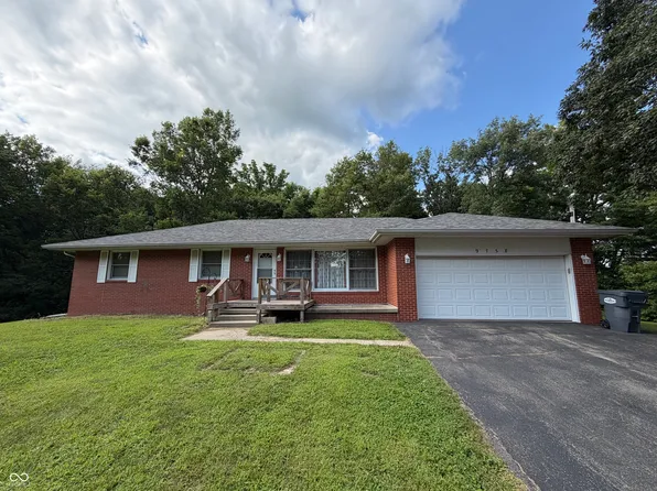 9738 N Ammerman Dr, Springport, IN 47386