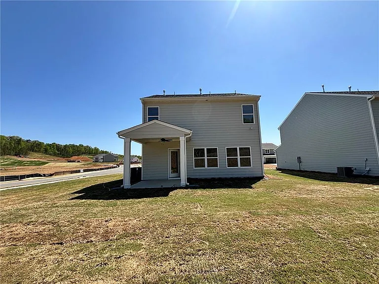 101 Lavender Cir — Photo 33