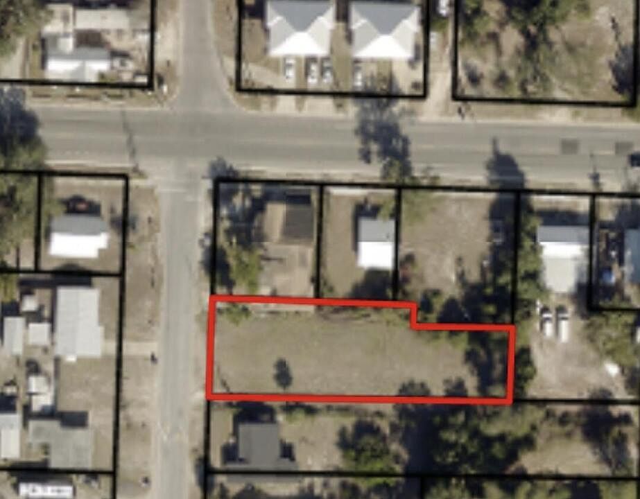 2nd image of 1816 Mound Ave