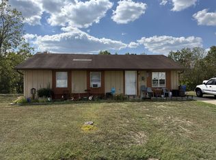 188 Strawberry Dr, Olive Hill, KY 41164