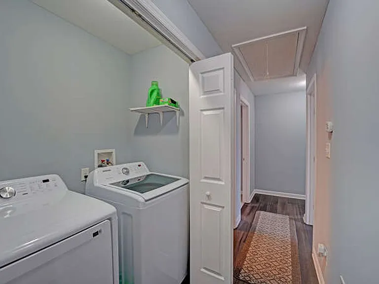 110 Fox Dale Rd — Photo 45