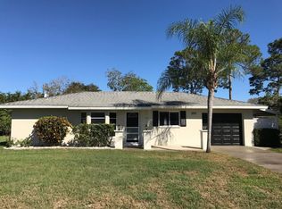2585 Fiesta Dr, Venice, FL 34293