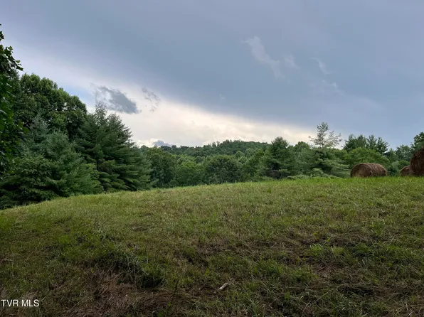 Winters Ln, Mountain City, TN 37683