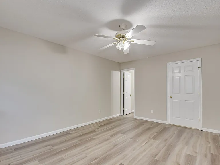 2014 Emerald Bay Dr — Photo 17