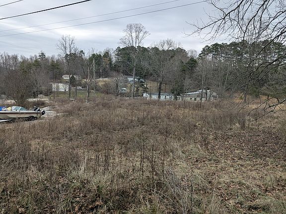 2nd image of 298 Lynn Acres Rd