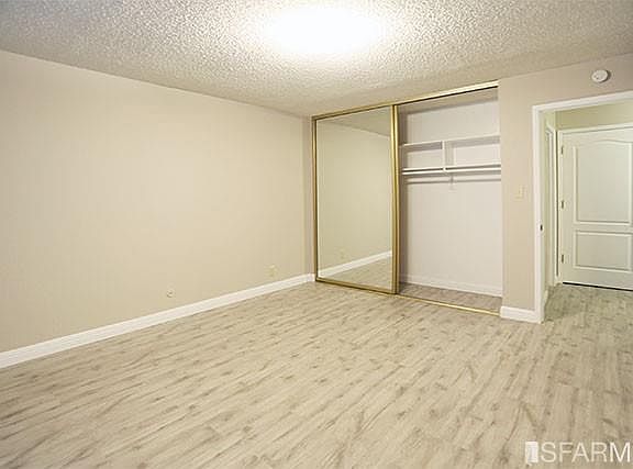 5th image of 102 Locksley Ave APT 101