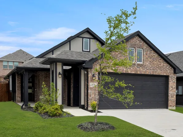 1636 Meadow Crest Dr, Aubrey, TX 76227