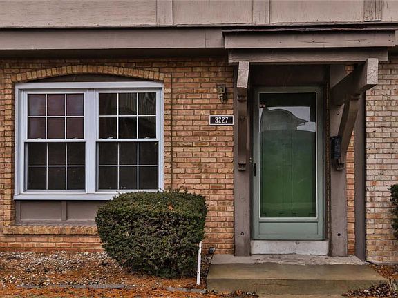 2nd image of 3227 Leisurewood Ct