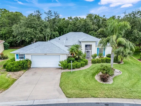 20542 Queen Alexandra Dr, Leesburg, FL 34748