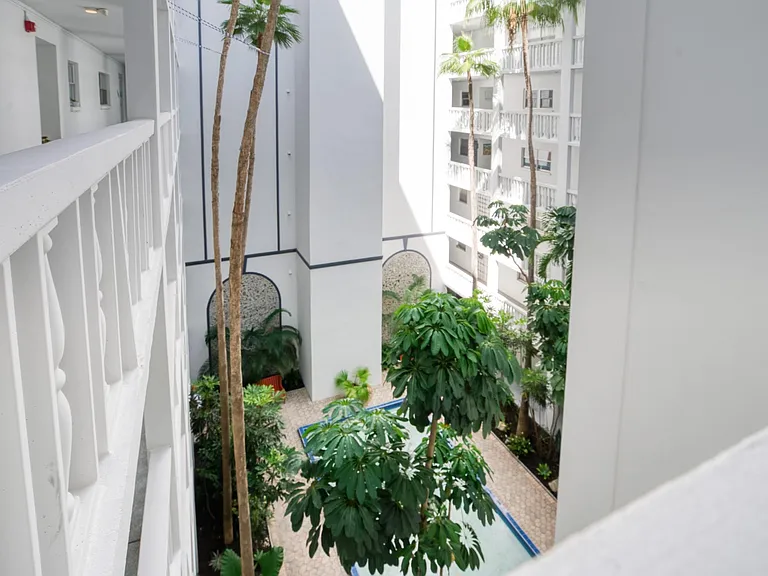 4950 Gulf Blvd #501 — Photo 8