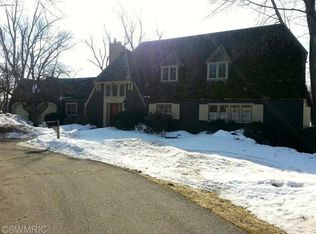 6622 West River Dr NE, Belmont, MI 49306