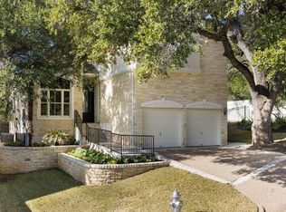 1815 Rue St, Austin, TX 78731