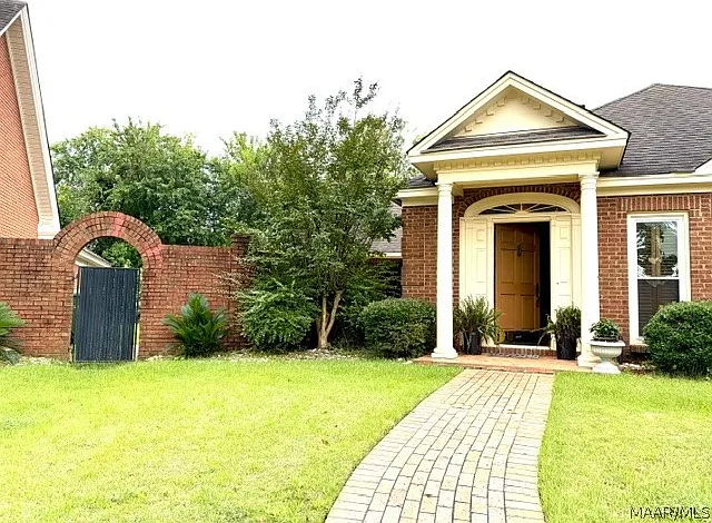1524 Charleton Dr — Photo 2