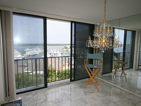 3rd image of 122 Lakeshore Dr #8330