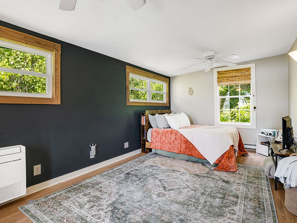 1st image of 54 Vine St #B