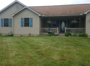 855 W Clark Rd, Shreve, OH 44676