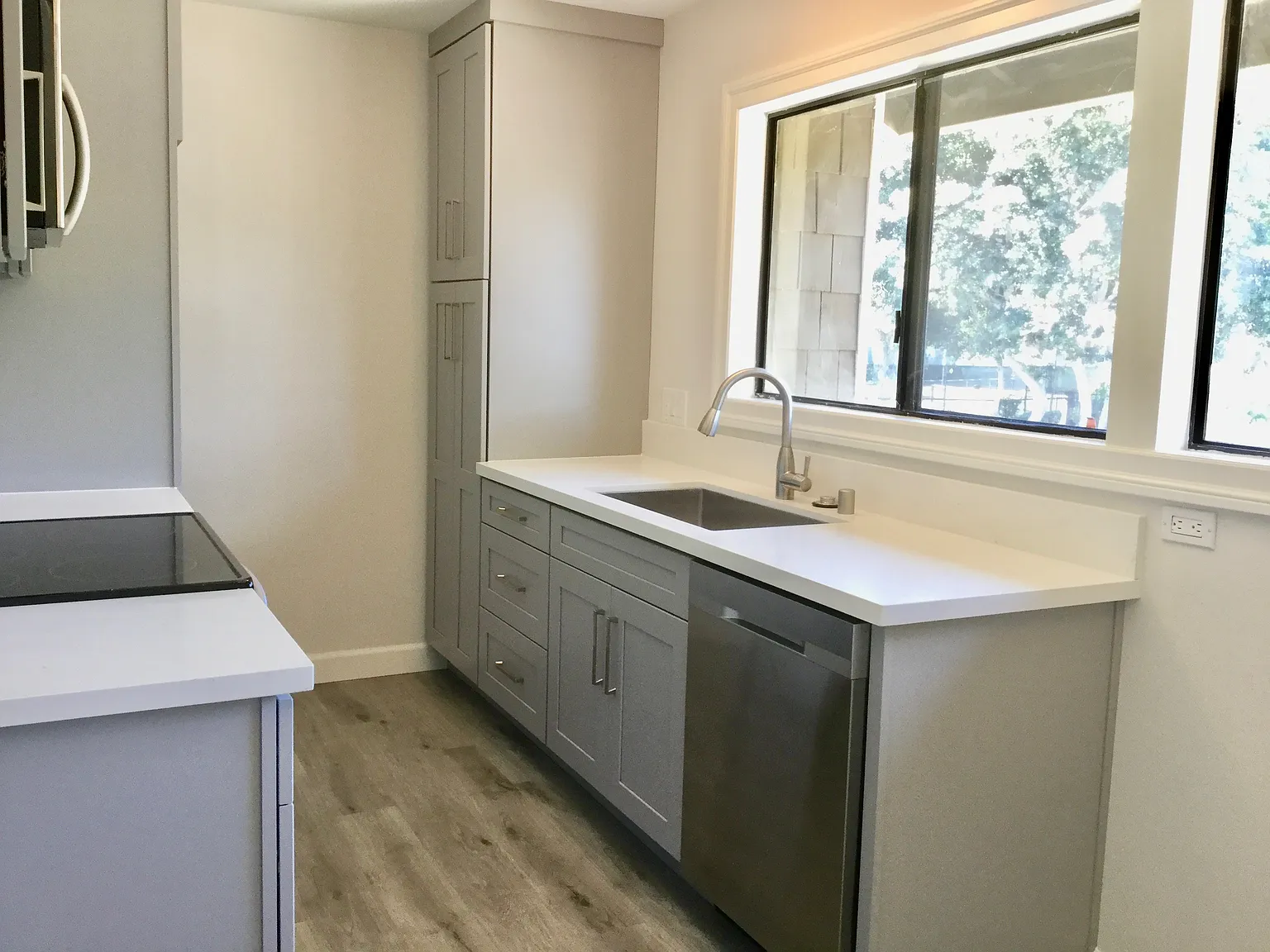 1 bed, 633 sqft, $2,450 — Photo 4