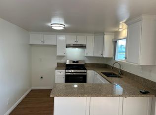 741 Shalimar Dr #D, Costa Mesa, CA 92627