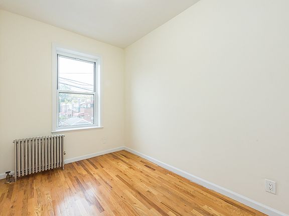 3rd image of 23-86 24th St #2C