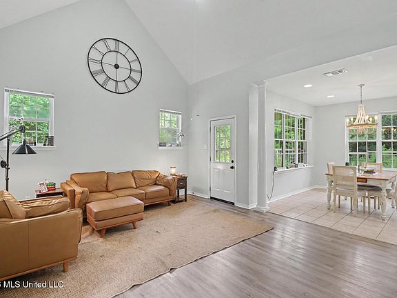 5th image of 90 Percy Oneal Rd
