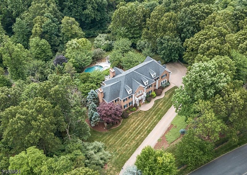 14 Beacon Hill Dr, Chester, NJ 07930 MLS 3794683 Zillow