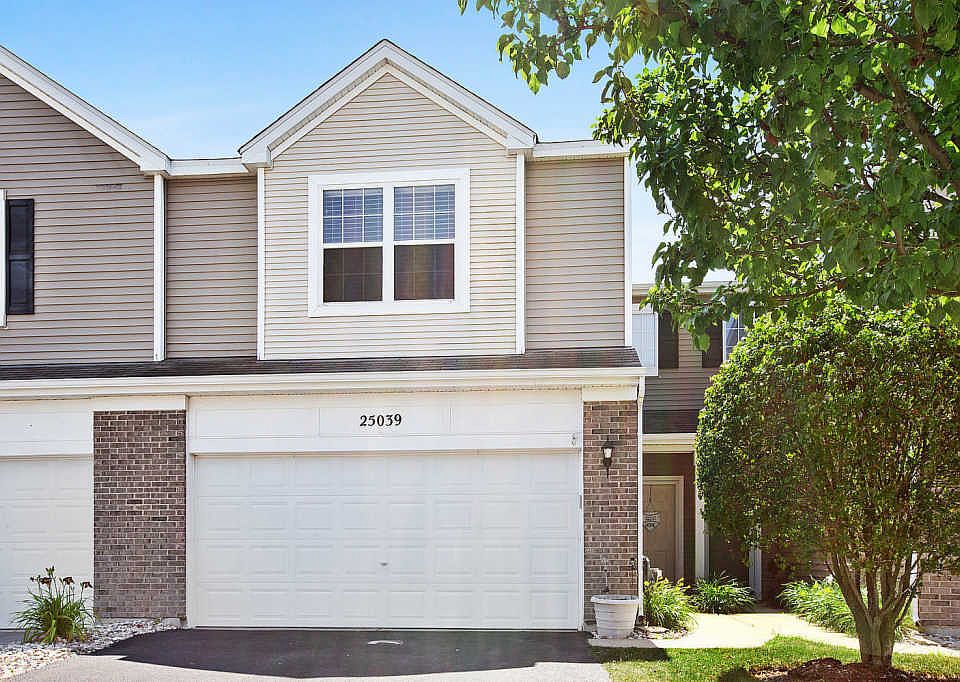 1st image of 25039 Clare Cir