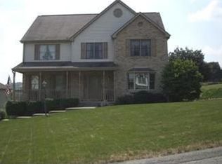 904 Crimson Ct, Cranberry Township, PA 16066
