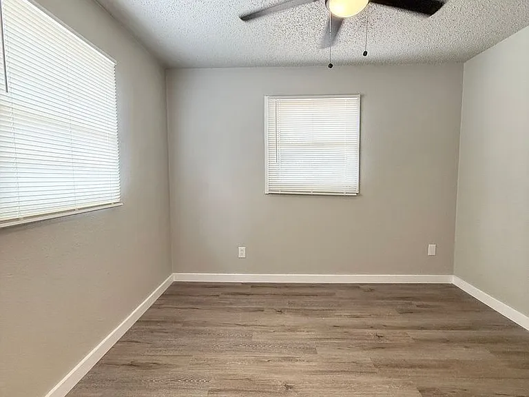 1732 E Dartmouth St — Photo 20