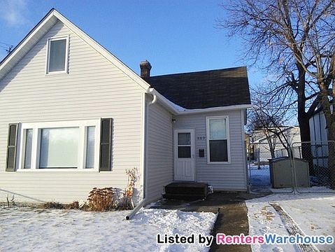 1st image of 809 Lawson Ave E