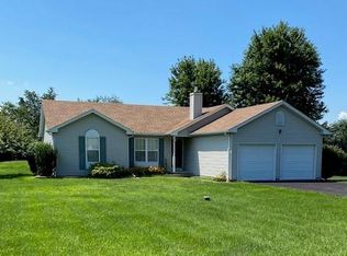 613 Marion Ln, Brodheadsville, PA