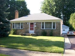 172 Barry Rd, Rochester, NY 14617