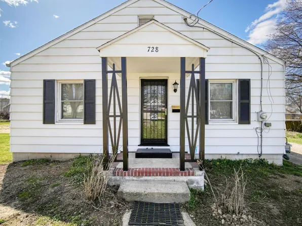 728 Howell Ave, Adrian, MI 49221
