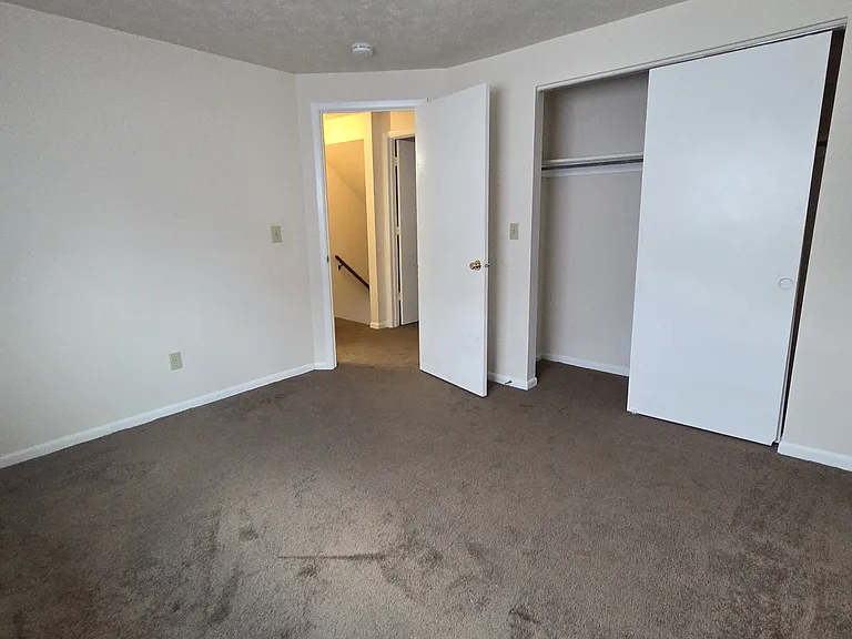 5815 Maple Canyon Ave — Photo 11