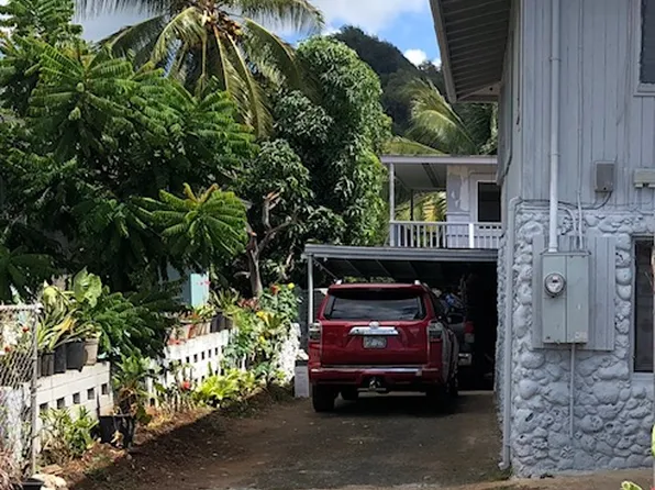 1715 Nobrega St #A, Honolulu, HI 96817