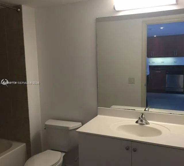 111 E Flagler St #1003 — Photo 7