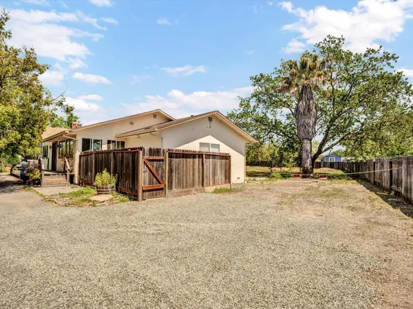 10220 Starr Road, Windsor, CA 95492
