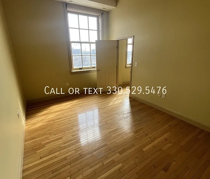 2404 Prospect Ave — Photo 28