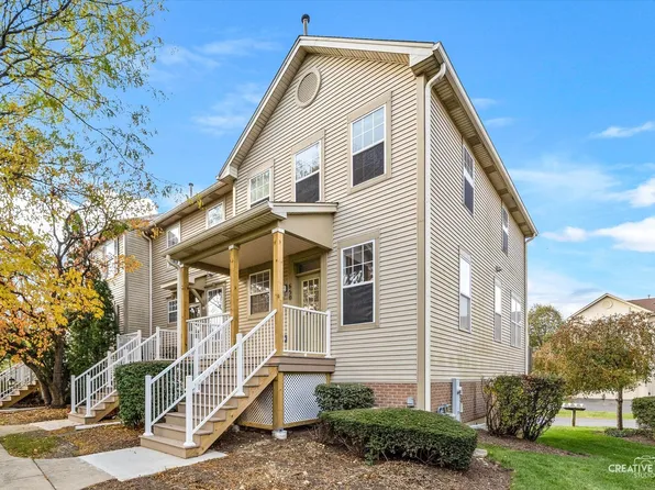 650 Littleton Trl #22-4, Elgin, IL 60120