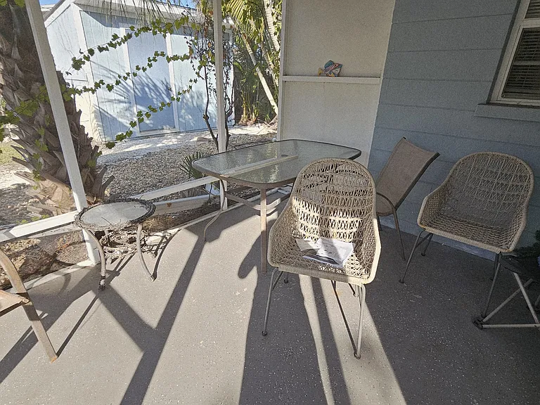 Screened lanai