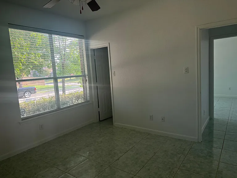 101 Cliffbrook Dr — Photo 14