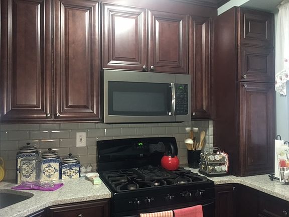 4th image of 61-15 98th St #5B