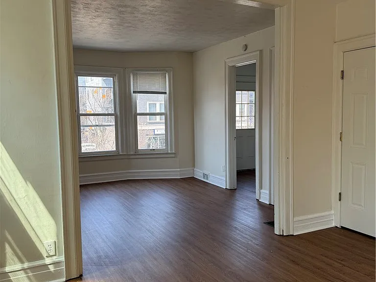 1015 Elmwood Ave #2 — Photo 10